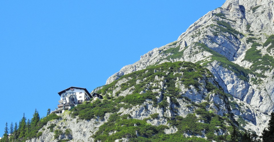 werfen ice caves tour from salzburg Ice-Caves-Mountain